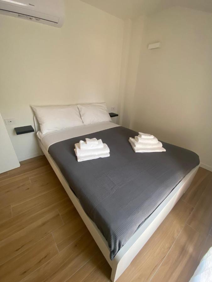 Appartamento E.G. House Milano Esterno foto
