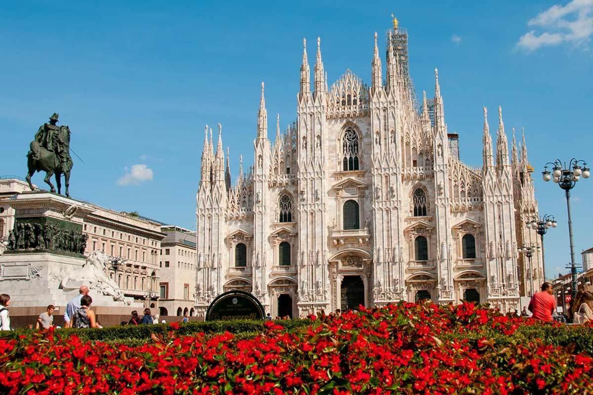 Appartamento E.G. House Milano Esterno foto